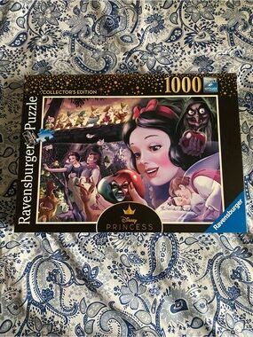 Ravensburger Disney Princess Snow White 1000-Piece Puzzle